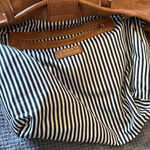 Urban Expressions‎ Brown Tote Bag Striped Interior Double Strap Buckle Detail - Picture 11 of 16